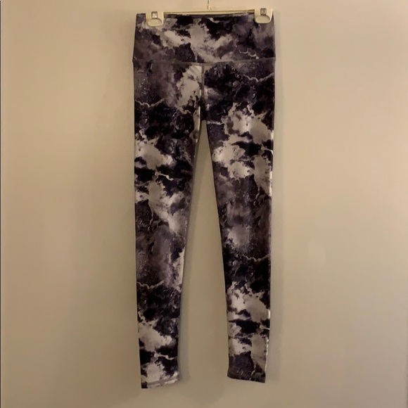 Noli Marble Pattern Stretch Leggings, M - Picture 3 of 8
